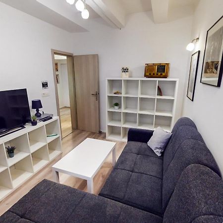 Chaplin Apartment - Free Garage Parking Любляна Екстер'єр фото